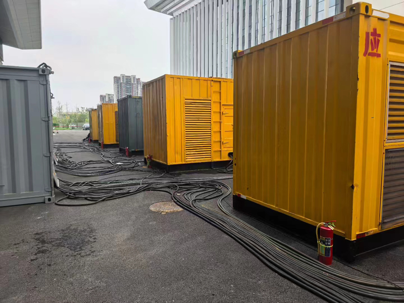 丰顺不同季节柴油发电机组保养有哪些注意事项?