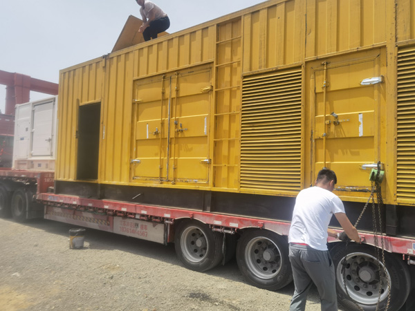丰顺发电机出租100KW发电机需要什么规格的电缆线？